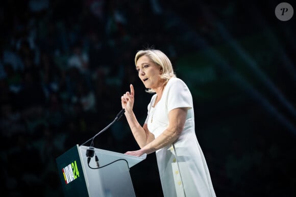 Marine Le Pen lors du rassemblement "Europa Viva", à Madrid le 19 mai 2024.