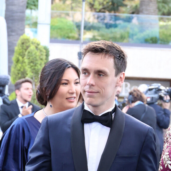 Louis, Marie et Camille forment un trio complice
Louis Ducruet, Marie Ducruet (enceinte) et Camille Gottlieb - La famille princière au photocall et cérémonie de clôture de la 63ème édition du Festival de Télévision de Monte-Carlo au Grimaldi Forum à Monaco le 18 juin 2024. © Denis Guignebourg / Bestimage