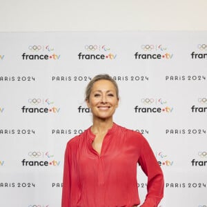 Trois nouvelles interpellations ont eu lieu
Anne Sophie Lapix lors de la présentation des journalistes et chroniqueurs de France Télévisions pour les Jeux Olympiques 2024 au musée de l'Homme à Paris, le 11 juin 2024. © Pierre Perusseau / Bestimage 