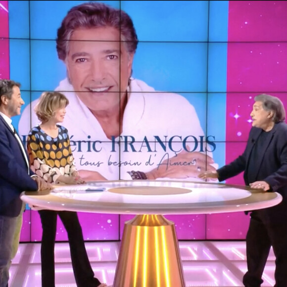 L'émission "Les Grands du Rire" revient sur C8 ce samedi 
Exclusif - Captures d'écran - Frédéric François lors de l'enregistrement de l'émission "Les grands du rire", présentée par Bernard Montiel et Karen Cheryl, sur C8