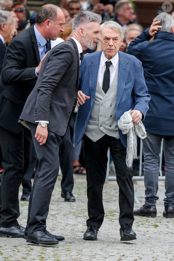 Salvatore Adamo - Arrivées aux obsèques de l'auteure-compositrice-interprète et actrice française Françoise Hardy au cimetière du Père-Lachaise à Paris, France, le 20 juin 2024. © Jacovides-Moreau/Bestimage 