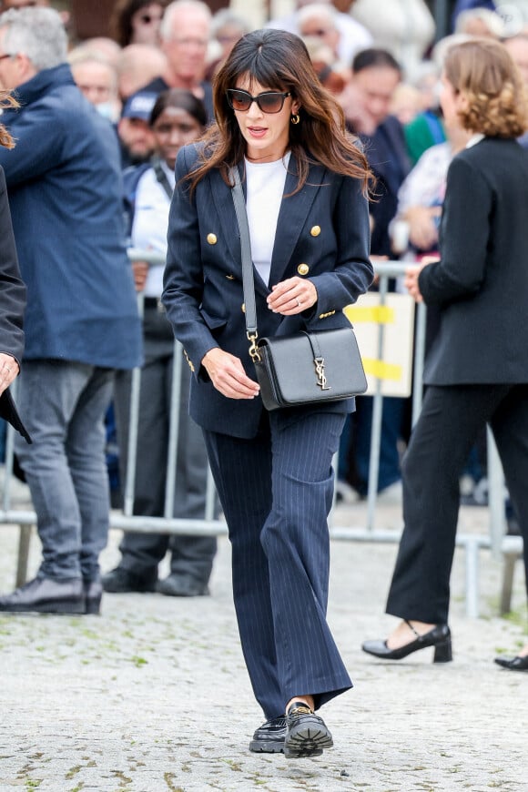 Nolwenn Leroy - Arrivées aux obsèques de l'auteure-compositrice-interprète et actrice française Françoise Hardy au cimetière du Père-Lachaise à Paris, France, le 20 juin 2024. © Jacovides-Moreau/Bestimage 