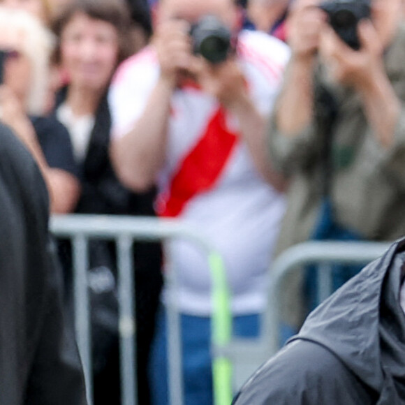 Thomas Dutronc - Arrivées aux obsèques de l'auteure-compositrice-interprète et actrice française Françoise Hardy au crématorium du cimetière du Père-Lachaise à Paris, France, le 20 juin 2024. © Jacovides-Moreau/Bestimage 