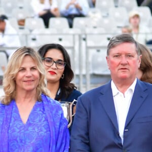 Eve Gilles, miss France 2024, Virginie Coupérie-Eiffel, Jan Tops et Valérie Deltour à la remise du prix GCL of Paris de la 10ème édition du "Longines Paris Eiffel Jumping" à la Plaine de Jeux de Bagatelle à Paris, France, le 21 juin 2024. © Perusseau-Veeren/Bestimage 