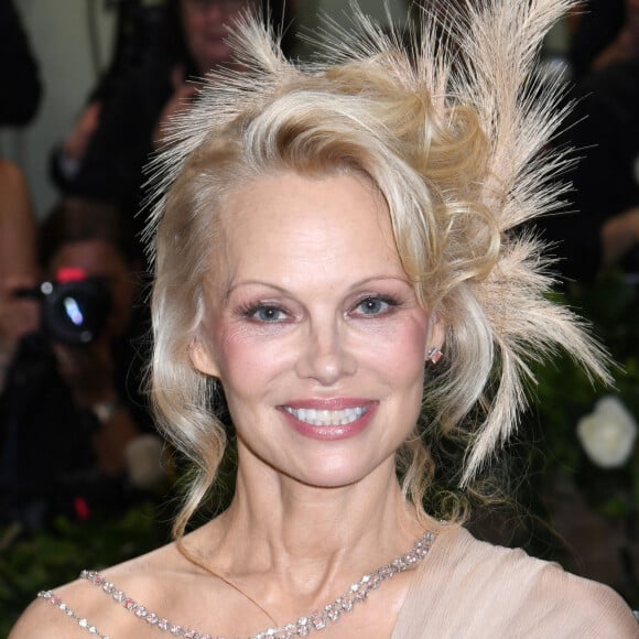 Pamela Anderson installée dans une petite maison au Canada
 
Pamela Anderson au Met Gala à New York. (Credit Image: © Photo Image Press via ZUMA Press Wire)