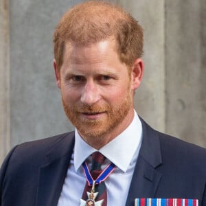 Le prince Harry, duc de Sussex arrive à la célébration du 10ème anniversaire des Invictus Games, en la cathédrale Saint-Paul à Londres, le 8 mai 2024. Venu sans sa femme et ses enfants, il ne rencontrera pas son père qui lutte actuellement contre un cancer. © Tayfun Salci/ZUMA Press/Bestimage 