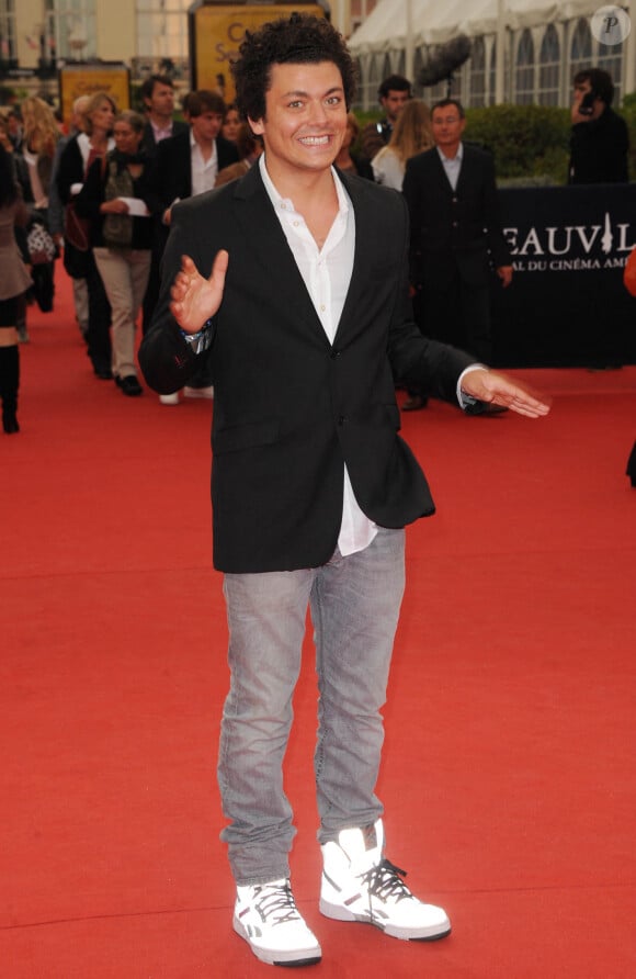 Kev Adams arrive à la première de 'Drive' lors du 37ème Festival du Film Américain de Deauville à Deauville, France, le 3 septembre 2011. Photo par Giancarlo Gorassini/ABACAPRESS.COM