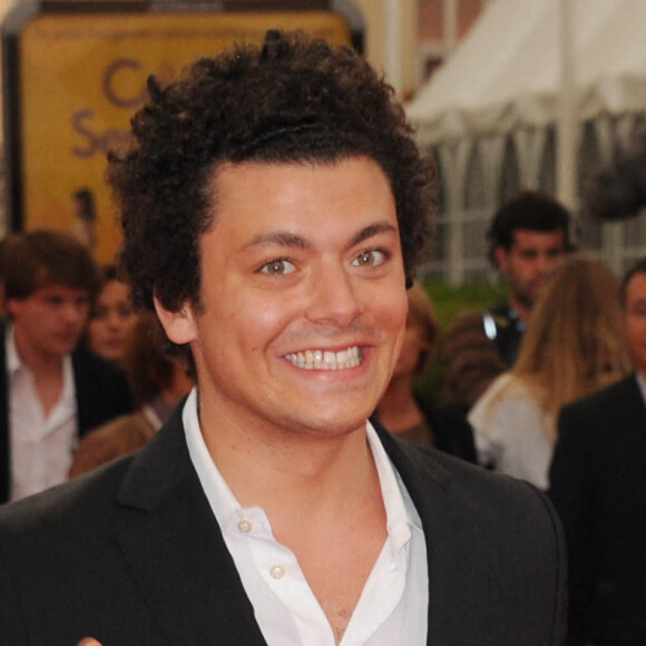 Kev Adams arrive à la première de 'Drive' lors du 37ème Festival du Film Américain de Deauville à Deauville, France, le 3 septembre 2011. Photo par Giancarlo Gorassini/ABACAPRESS.COM