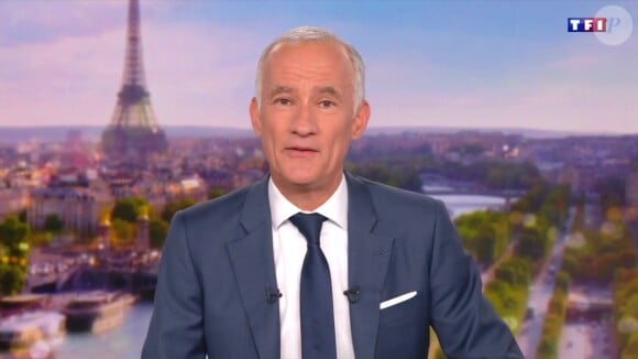 Au lendemain du premier tour des élections législatives, Gilles Bouleau a bouleversé son journal de 20 heures sur TF1
Gilles Bouleau sur le plateau du 20 heures de TF1