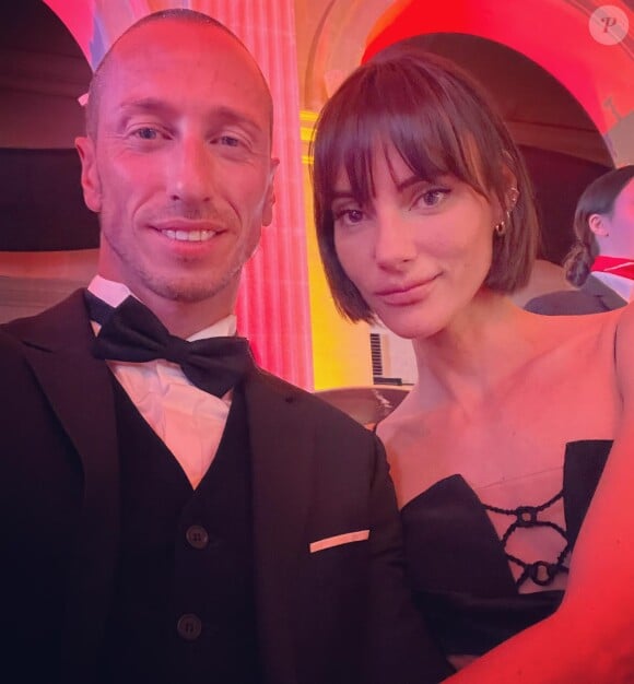 Frédérick Bousquet vient de devenir à nouveau papas avec sa fiancée Jessica Sow
Frédérick Bousquet avec sa compagne Jessica sur Instagram, novembre 2022.