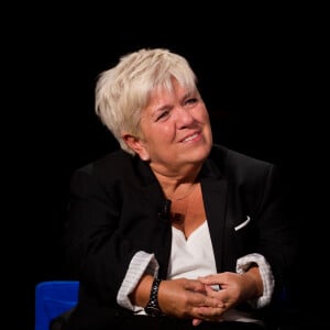 Exclusif - Mimie Mathy - Enregistrement de l'émission "La Boîte à secrets 4" à Paris, présentée par F.Bollaert, et diffusée le 10 avril sur France 3. Le 23 janvier 2020 © Tiziano Da Silva / Bestimage