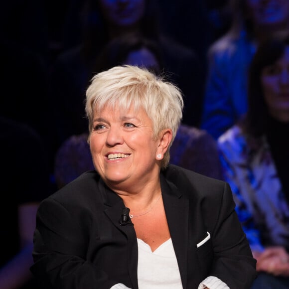 Exclusif - Mimie Mathy - Enregistrement de l'émission "La Boîte à secrets 4" à Paris, présentée par F.Bollaert, et diffusée le 10 avril sur France 3. Le 23 janvier 2020 © Tiziano Da Silva / Bestimage