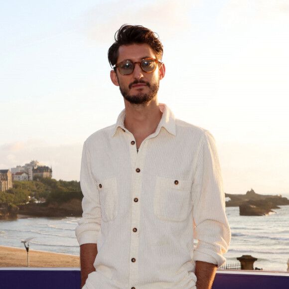 Depuis plusieurs années, Pierre Niney s'est imposé comme l'acteur le plus prometteur de sa génération.
Pierre Niney à L'Hôtel du Palais à Biarritz lors du Biarritz Film Festival Nouvelles Vagues