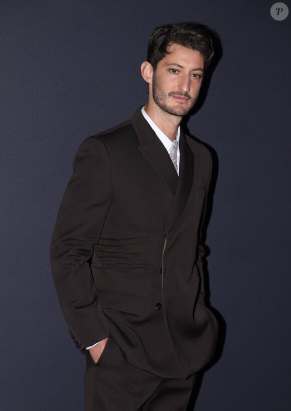 Pierre Niney au dîner "Women in Motion" par le groupe Kering, Place de la Castre, le 19 mai 2024 à Cannes