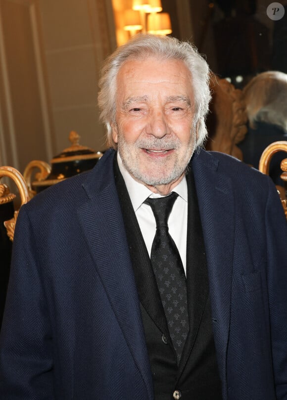 Pierre Arditi lors de la soirée de gala pour la fondation de la recherche en physiologie, les Stethos, au George V à Paris le 18 mars 2024. © Coadic Guirec / Bestimage 