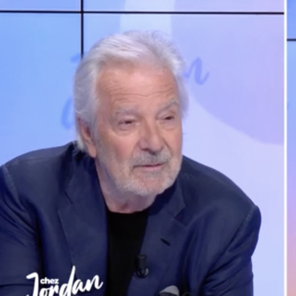 Pierre Arditi était l'invité de Chez Jordan, animé par Jordan de Luxe, pour la dernière émission de la saison sur C8, le 28 juin 2024.