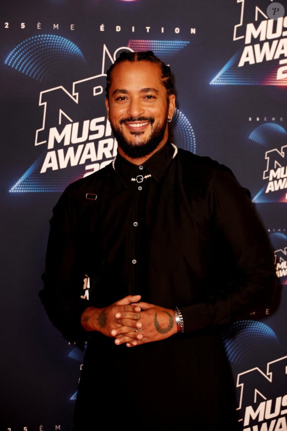 Slimane au photocall de la 25ème cérémonie des "NRJ Music Awards (NMA)" au palais des Festivals et des Congrès de Cannes, France, le 10 novembre 2023. © Dominique Jacovides/Bestimage 