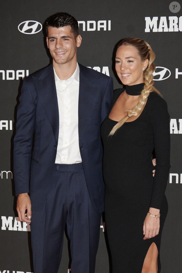 Alvaro Morata marié à la belle Alice Campello
 
Alvaro Morata et Alice Campello - Alvaro Morata and Alice Campello - Remise des prix Marca magazine soccer awards au théâtre Goya à Madrid.