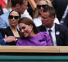 Mère et fille étaient très complices 
Kate Middleton, princesse de Galles, et sa fille Charlotte de Cambridge, lors de la finale hommes de Wimbledon le 14 juillet 2024  © Tim Merry/MirrorPix/bestimage