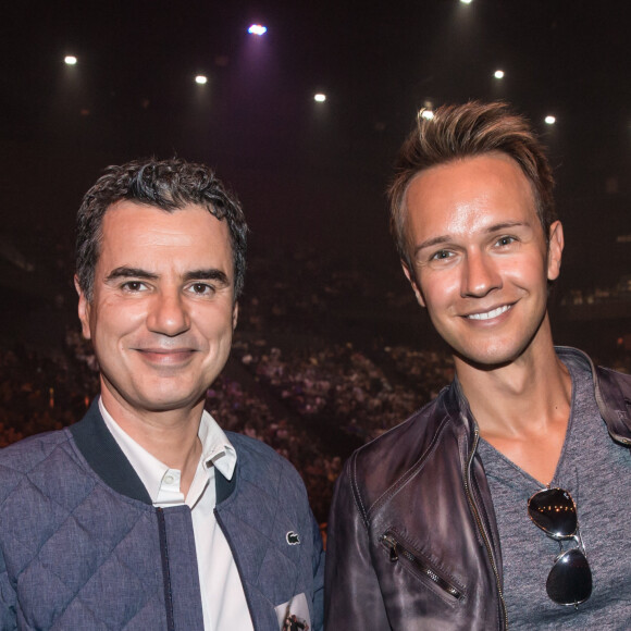 Mais son amitié avec certaines personnalités, à l'instar de Laurent Luyat, ne sont pas secrètes.
Cyril Féraud et Laurent Luyat - People au concert de Michel Polnareff à l'AccorHotels Arena de Paris le 7 mai 2016. © Cyril Moreau