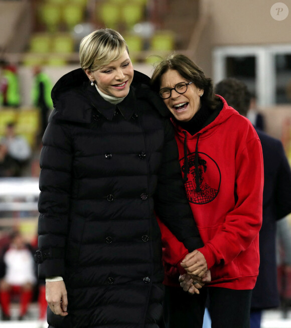 La princesse Charlene de Monaco, la princesse Stéphanie de Monaco - - La famille princière de Monaco lors du match de gala entre les Barbagiuans de Monaco et le FC Cirque au stade Louis II de Monaco le 22 janvier 2024. © Jean-François Ottonello / Nice Matin / Bestimage 