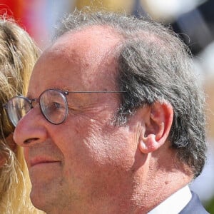 Julie Gayet et François Hollande à Tulle pour commémorer le massacre et la déportation de centaines d'habitants par l'armée allemande pendant la Seconde Guerre mondiale, le 10 juin 2024. JM HAEDRICH/Pool/ABACAPRESS.COM