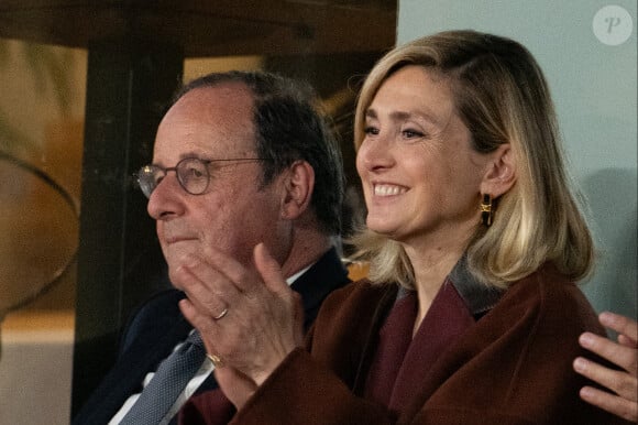 François Hollande et Julie Gayet assistent aux Internationaux de France 2024 à Roland Garros le 4 juin 2024. Laurent Zabulon/ABACAPRESS.COM