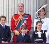 Selon Lizzie Robinson qui s'est exprimée lors de l'émission The Royal de True Royalty TV, cela est dû à une "planification minutieuse" de la part de la princesse de Galles
Le prince William, prince de Galles, Catherine Kate Middleton, princesse de Galles, le prince George, le prince Louis et la princesse Charlotte - Les membres de la famille royale britannique au balcon du Palais de Buckingham lors de la parade militaire "Trooping the Colour" à Londres le 15 juin 2024 © Julien Burton / Bestimage 