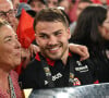 Avec l'équipe de France de rugby à 7
Antoine DUPONT (ST) et sa famille avec le Bouclier de Brennus Stade Toulousain sacré champion de France lors de la finale du Top14 opposant le Stade Toulousain à l'Union Bordeaux Begles au stade Velodrome à Marseille, France, le 2 juin 2024. Toulouse a gagné 59-3. © Valentina Claret/Panoramic/Bestimage 