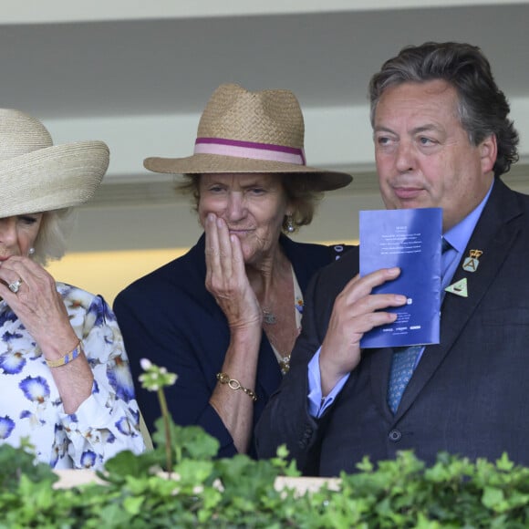 La reine consort d'Angleterre, Camilla Parker Bowles lors du QIPCO King George Day à Ascot