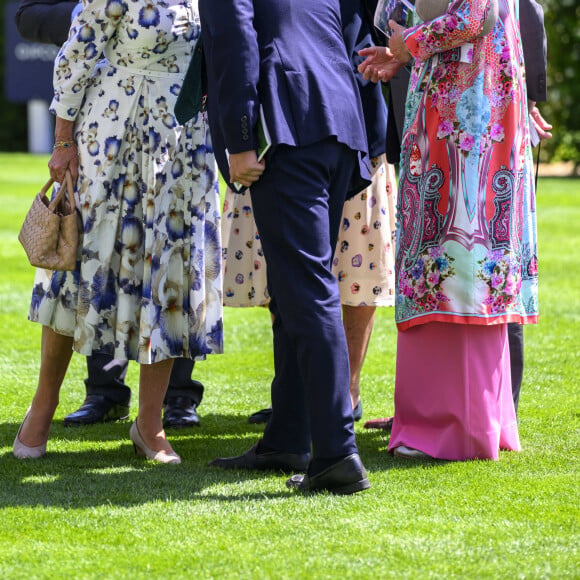 La reine consort d'Angleterre, Camilla Parker Bowles lors du QIPCO King George Day à Ascot