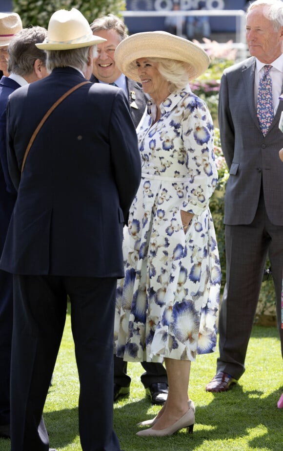 La reine consort d'Angleterre, Camilla Parker Bowles et son ex mari Andrew Parker Bowles lors du QIPCO King George Day à Ascot