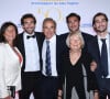 Les membres de la famille Kretz sont des stars du petit écran
Exclusif - La famille Kretz : "L'Agence" sur TMC : Sandrine Kretz, Martin Kretz, Olivier Kretz, Majo (la grand-mère), Valentin et Louis - Soirée de gala des 50 ans de la Fondation Claude Pompidou à l'Hôtel Marcel Dassault à Paris. C'est à l'Hôtel Marcel Dassault, au rond-point des Champs Elysées, que s'est tenue la soirée de gala des 50 ans de la Fondation Claude Pompidou. Cette Fondation créée par l'épouse du Président Georges Pompidou, est la seule fondation de femmes de Présidents toujours en activité. Grâce à ses centres répartis en France, et ses équipes de bénévoles, elle vient en aide aux enfants handicapés, aux malades d'Alzheimer, aux personnes atteintes d'autisme et aux personnes vulnérables. La soirée de gala, présentée par le journaliste Frédéric.Taddéi, est organisée et financée par Monique Pozzo di Borgo, Natacha.Dassault et Marie-Héléne Habert-Dassault. Elle a réunit des personnalités de tous horizons autour d'une vente aux enchères au profit de la Fondation, orchestrée par le commissaire-priseur d'Artcurial, Arnaud Oliveux, en présence d'Alain Pompidou Président de la Fondation et son épouse Nicole, de Laurent.Dassault, Victor.Habert- Dassault, David de.Rothschild et de Richard.Hutin, directeur général de la Fondation Claude Pompidou. Rachid Bellak / LMS / Bestimage