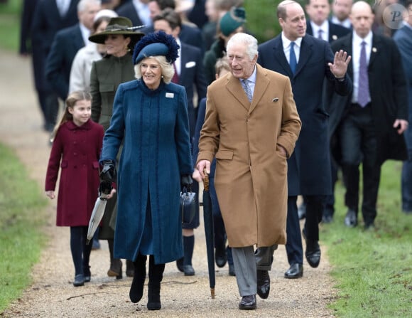 La princesse Charlotte de Galles, Catherine (Kate) Middleton, princesse de Galles, Le roi Charles III d'Angleterre et Camilla Parker Bowles, reine consort d'Angleterre, William, - La famille royale d'Angleterre assiste au service religieux de Noël à l'église St Mary Magdalene à Sandringham, Norfolk, Royaume Uni, le 25 décembre 2022. 