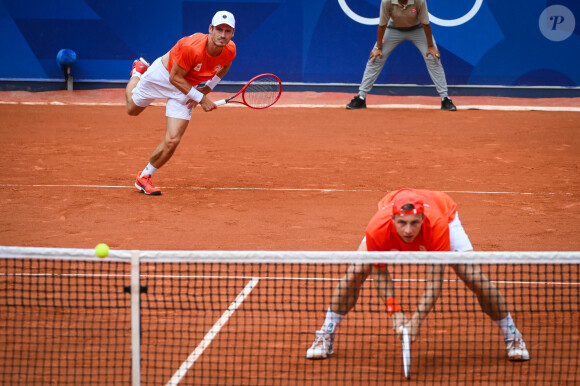 GRIEKSPOOR Tallon et KOOLHOF Wesley des Pays-Bas pendant le match de tennis, Jeux Olympiques Paris 2024 le 30 juillet 2024 au stade Roland-Garros à Paris, France. Matthieu Mirville / DPPI Media / Panoramic / Bestimage