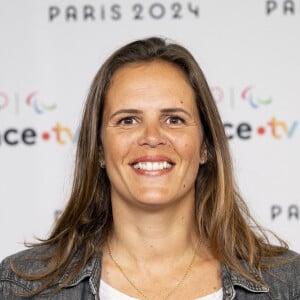 Laure Manaudou lors de la présentation des journalistes et chroniqueurs de France Télévisions pour les Jeux Olympiques 2024 au musée de l'Homme à Paris, le 11 juin 2024. © Pierre Perusseau / Bestimage 