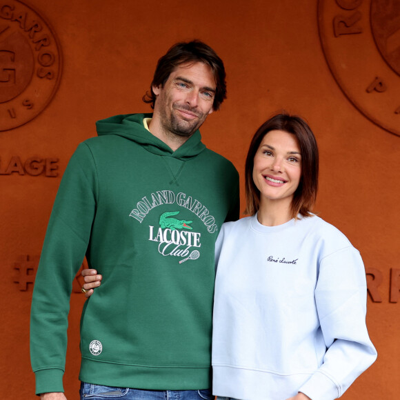 Camille Lacourt et sa compagne Alice Detollenaere - Célébrités au village des Internationaux de France de tennis de Roland Garros 2024 à Paris le 2 juin 2024. © Jacovides / Moreau / Bestimage 