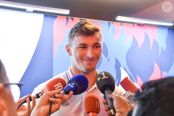 Maxime Grousset en conférence de presse de l'équipe de France de Natation au Club France porte de la Villette pour les Jeux Olympiques (JO) de Paris 2024, à Paris, France, le 25 juillet 2024. © Alexandre Fay/PixPlanete/Bestimage