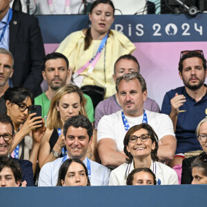 Gilles Erb, Gabriel Attal et Amélie Oudéa-Castéra - Les célébrités assistent à la victoire du français Félix Lebrun en quart de finale des épreuves de tennis de table lors des Jeux Olympiques de Paris 2024 (JO) à l'Arena Paris Sud, à Paris, France, le 1er août 2024. © Jacovides-Perusseau/Bestimage 