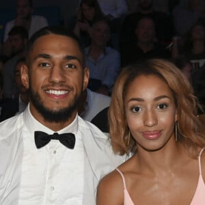 Tony Yoka et sa femme Estelle Yoka Mossely - No Limit épisode X à Levallois-Perret , grande soirée de boxe qui réunit les meilleurs boxeurs français, jusqu'à ce jour invaincus. Le 12 octobre 2019 © JB Autissier / Panoramic / Bestimage