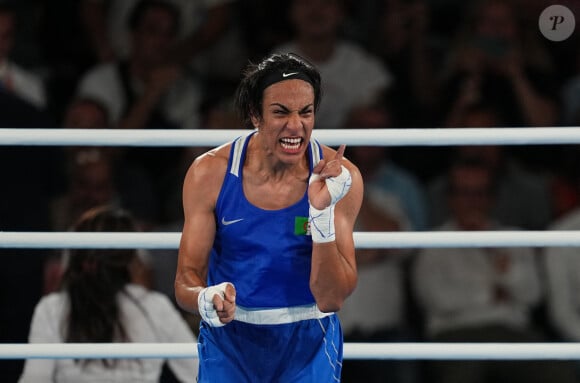 La boxeuse algérienne Imane Khelif se qualifie pour la finale des - de 66 kgs face à la thaïlandaise Janjaem Suwannapheng lors des jeux olympiques Paris 2024 (JO 2024) le 6 août 2024. © Ulrik Pedersen/CSM via ZUMA Press Wire / Bestimage