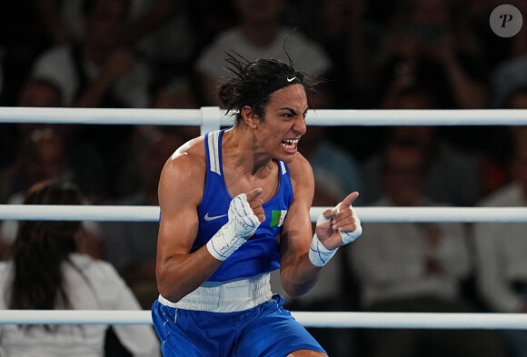 La boxeuse algérienne Imane Khelif se qualifie pour la finale des - de 66 kgs face à la thaïlandaise Janjaem Suwannapheng lors des jeux olympiques Paris 2024 (JO 2024) le 6 août 2024. © Ulrik Pedersen/CSM via ZUMA Press Wire / Bestimage 