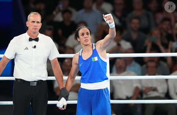 La boxeuse algérienne Imane Khelif se qualifie pour la finale des - de 66 kgs face à la thaïlandaise Janjaem Suwannapheng lors des jeux olympiques Paris 2024 (JO 2024) le 6 août 2024. © Ulrik Pedersen/CSM via ZUMA Press Wire / Bestimage 