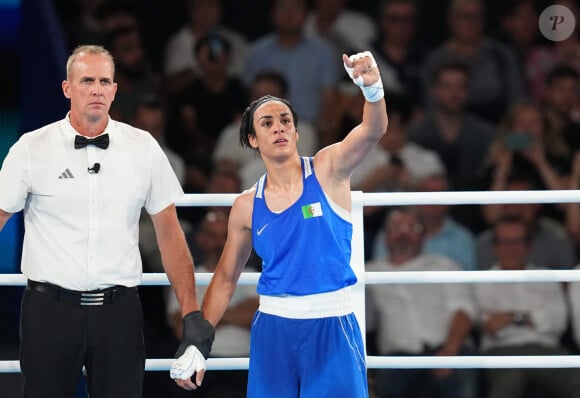 La boxeuse algérienne Imane Khelif se qualifie pour la finale des - de 66 kgs face à la thaïlandaise Janjaem Suwannapheng lors des jeux olympiques Paris 2024 (JO 2024) le 6 août 2024. © Ulrik Pedersen/CSM via ZUMA Press Wire / Bestimage