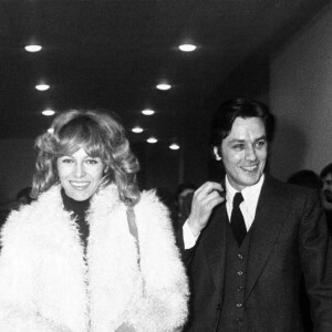 Alain et Nathalie Delon dans les années 70. Photo par DPA/ABACAPRESS.COM