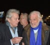 Alain Delon et Jean-Paul Belmondo - Jean-Paul Belmondo et Alain Delon, parrains de la grande roue de la Concorde, arrivent pour son inauguration, à Paris, France, le 17 novembre 2017. © Giancarlo Gorassini/Bestimage 