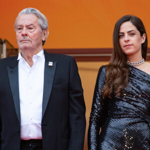 Alain Delon et sa fille Anouchka Delon - Montée des marches du film "A Hidden Life" lors du 72ème Festival International du Film de Cannes. Le 19 mai 2019 © Borde / Bestimage 