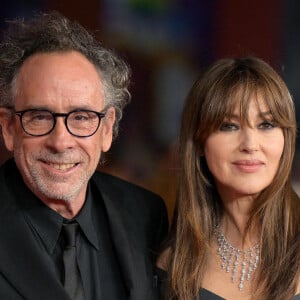 Monica Bellucci et de son compagnon Tim Burton à la première du film "Diabolik" lors de la 18ème édition du festival du film de Rome le 19 octobre 2023