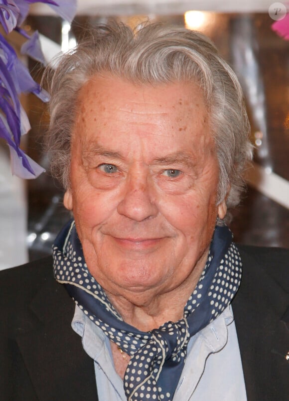 Exclusif - Alain Delon - Célébrités lors de l'inauguration de la grande roue de Paris, France, le 17 novembre 2017. © Christophe Aubert/Bestimage