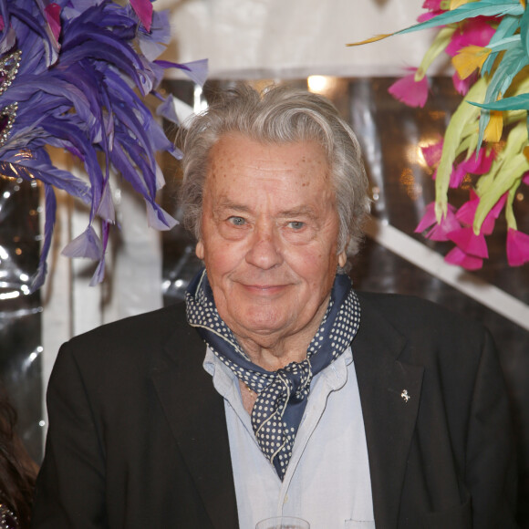 Exclusif - Alain Delon - Célébrités lors de l'inauguration de la grande roue de Paris, France, le 17 novembre 2017. © Christophe Aubert/Bestimage